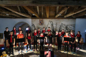 Chorfreizeit 2022 Auf!leben: Wolfbusch-Kinder- und Jugendchor auf Burg Wildenstein